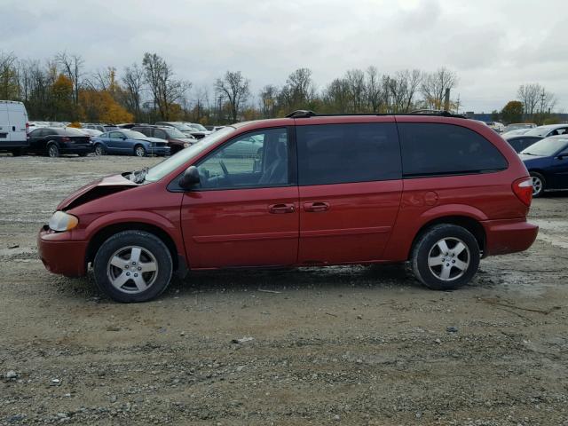 2D4GP44L86R860462 - 2006 DODGE GRAND CARA RED photo 9