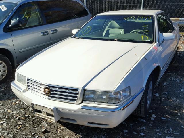 1G6EL12Y3XU613337 - 1999 CADILLAC ELDORADO WHITE photo 2