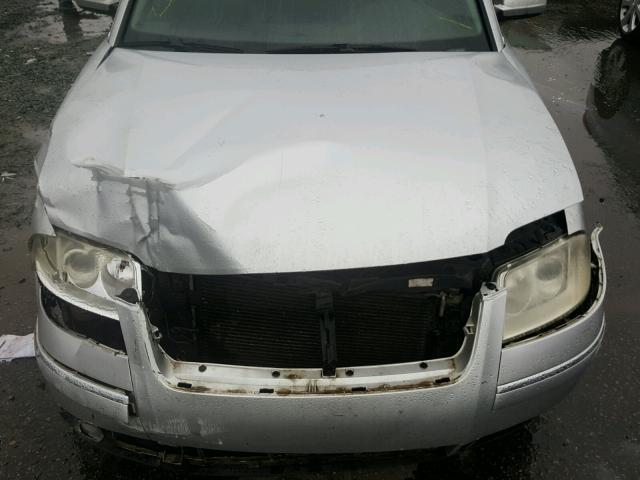 WVWRH63B72P347027 - 2002 VOLKSWAGEN PASSAT GLX GRAY photo 7