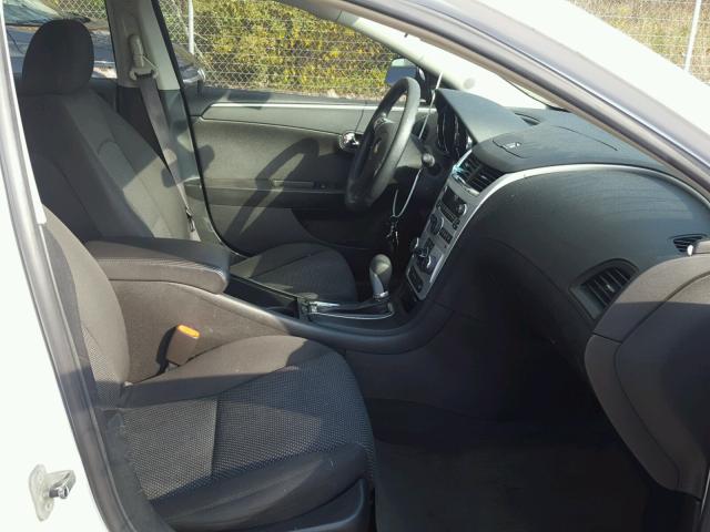 1G1ZH57B99F246584 - 2009 CHEVROLET MALIBU 1LT 白色 照片 5