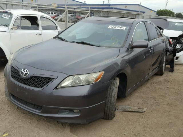 4T1BK46KX9U590454 - 2009 TOYOTA CAMRY SE CHARCOAL photo 2