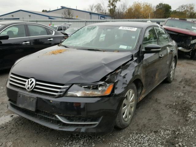 1VWAP7A35DC038519 - 2013 VOLKSWAGEN PASSAT S BLACK photo 2