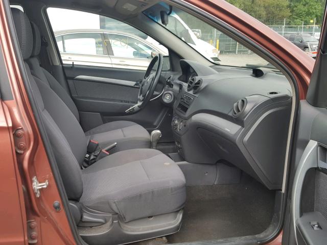 KL1TD5DE8BB258589 - 2011 CHEVROLET AVEO LS ORANGE photo 5