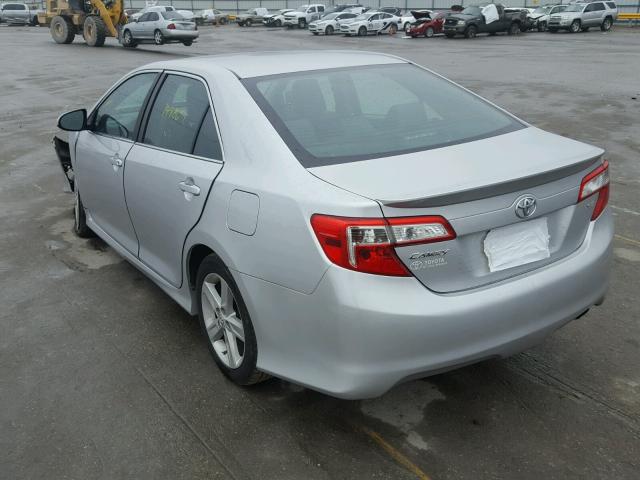 4T1BF1FK5EU319797 - 2014 TOYOTA CAMRY L SILVER photo 3