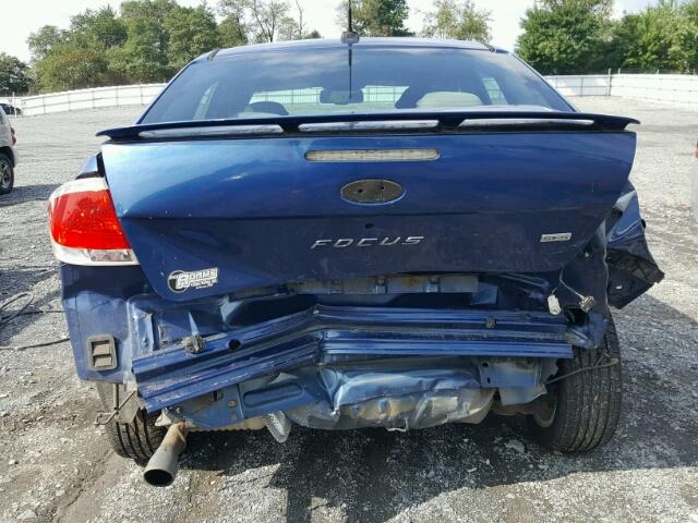 1FAHP36N39W242266 - 2009 FORD FOCUS SES BLUE photo 9