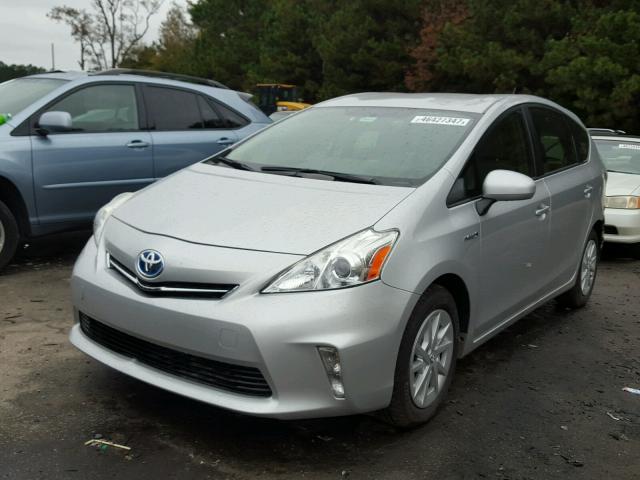 JTDZN3EU2D3263780 - 2013 TOYOTA PRIUS V SILVER photo 2