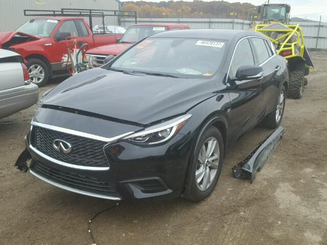 SJKCH5CP3HA031077 - 2017 INFINITI QX30 BASE BLACK photo 2