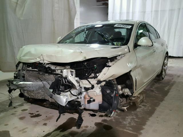 2G4GV5GV8C9135621 - 2012 BUICK REGAL GS Blanc photo 2