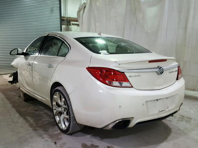 2G4GV5GV8C9135621 - 2012 BUICK REGAL GS Blanc photo 3