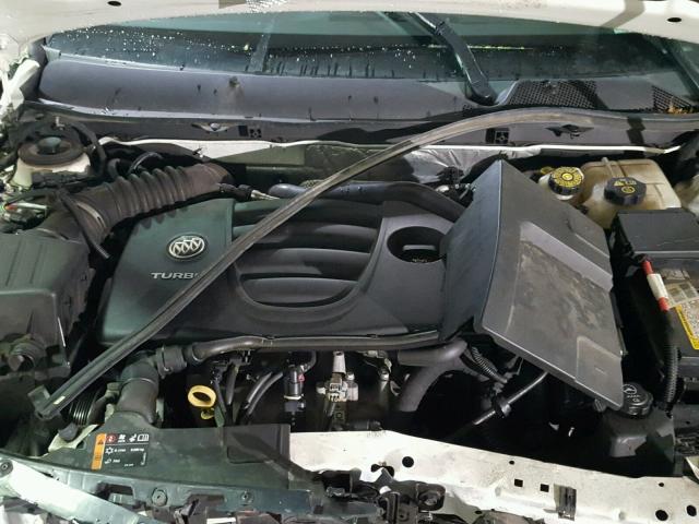 2G4GV5GV8C9135621 - 2012 BUICK REGAL GS Blanc photo 7