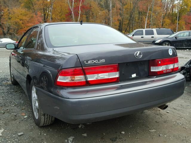 JT8BF28G7Y0269689 - 2000 LEXUS ES 300 GRAY photo 3