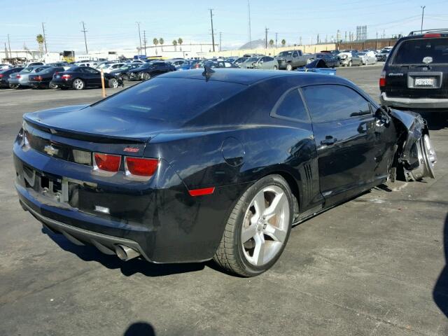 2G1FK1EJ2A9112634 - 2010 CHEVROLET CAMARO SS Negro foto 4