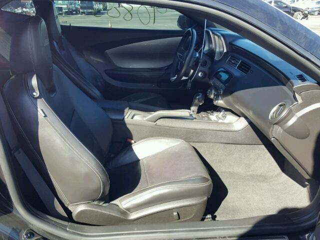 2G1FK1EJ2A9112634 - 2010 CHEVROLET CAMARO SS Negro foto 5