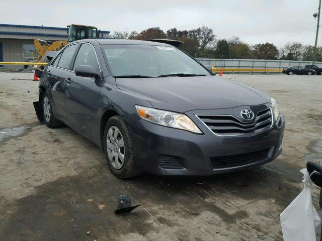 4T4BF3EK1BR215354 - 2011 TOYOTA CAMRY BASE GRAY photo 1