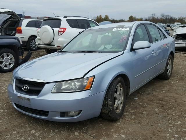 5NPEU46FX7H157271 - 2007 HYUNDAI SONATA SE BLUE photo 2