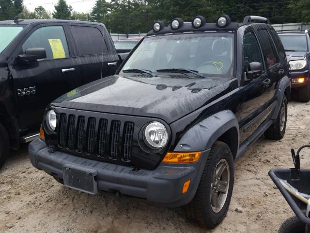 1J8GL38K66W214020 - 2006 JEEP LIBERTY RE BLACK photo 2