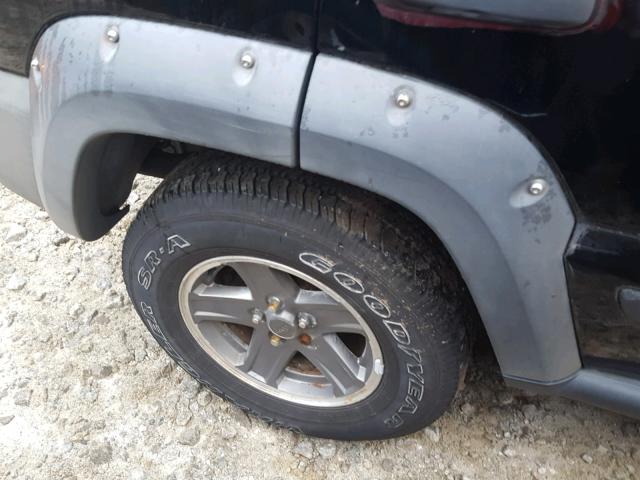 1J8GL38K66W214020 - 2006 JEEP LIBERTY RE BLACK photo 9