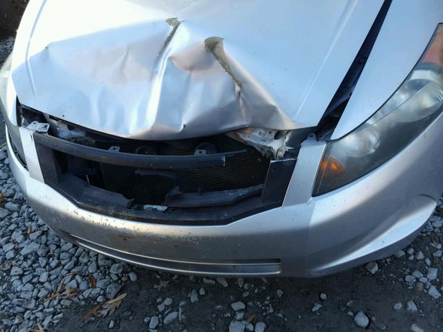 1HGCP26408A147876 - 2008 HONDA ACCORD LXP SILVER photo 9