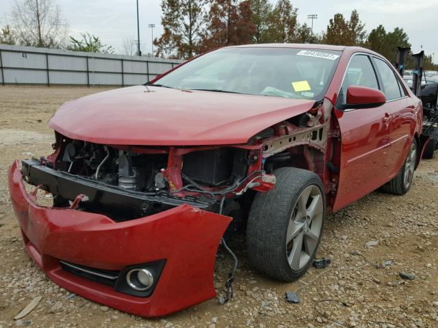 4T1BF1FK2EU840587 - 2014 TOYOTA CAMRY L RED photo 2