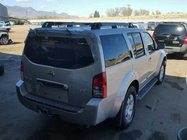 5N1AR18U85C718601 - 2005 NISSAN PATHFINDER SILVER photo 4