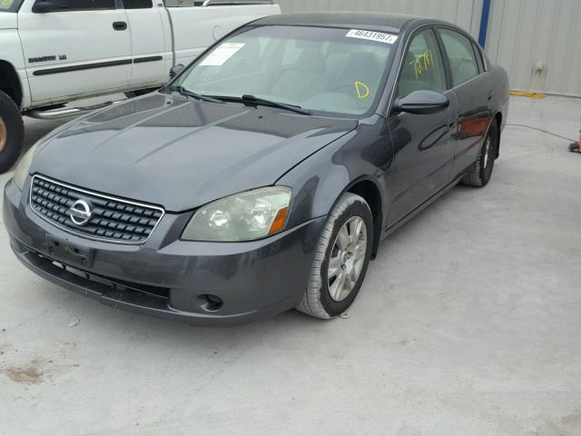 1N4AL11DX5C222639 - 2005 NISSAN ALTIMA GRAY photo 2