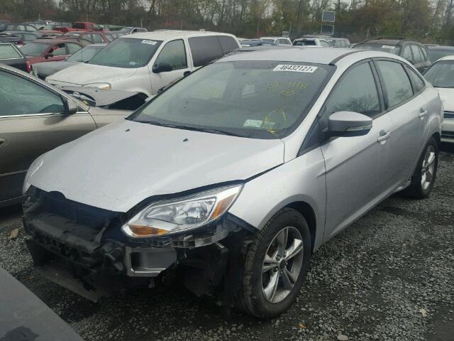 1FADP3F20EL229071 - 2014 FORD FOCUS SE SILVER photo 2