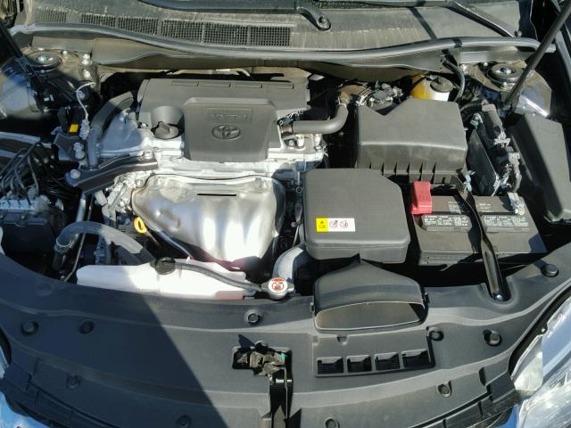 4T1BF1FK3HU772322 - 2017 TOYOTA CAMRY LE 黑色 照片 7