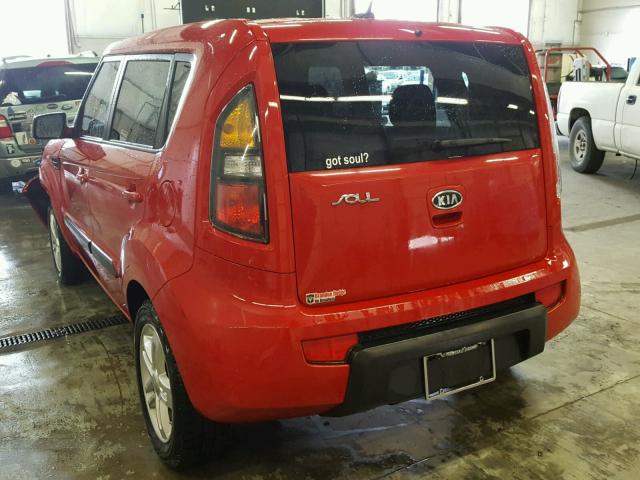 KNDJT2A25B7282251 - 2011 KIA SOUL RED photo 3