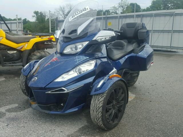 2BXNBCD29GV000034 - 2016 CAN-AM SPYDER ROA BLUE photo 2