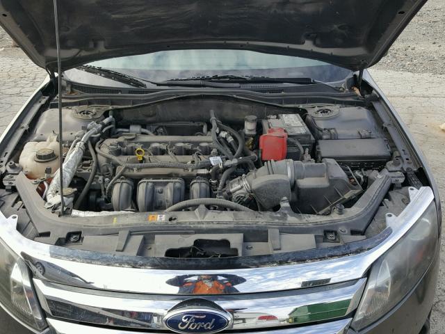 3FAHP0HA3CR262374 - 2012 FORD FUSION SE GRAY photo 7