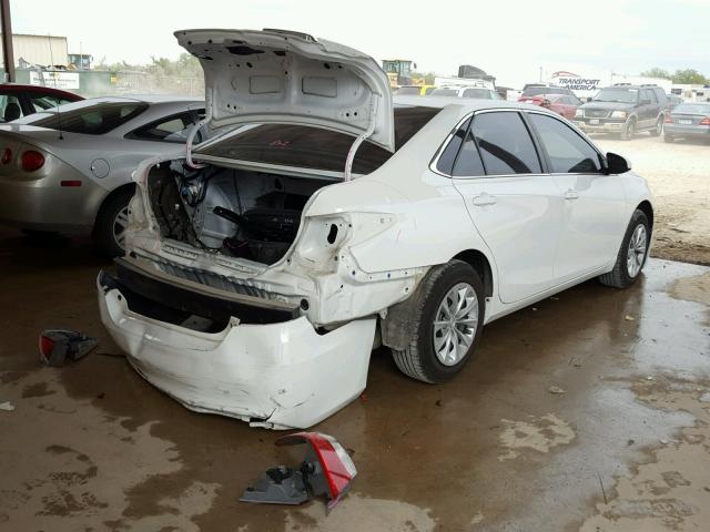 4T4BF1FK5FR446783 - 2015 TOYOTA CAMRY LE WHITE photo 4
