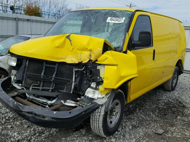 1GCWGFCA8D1115183 - 2013 CHEVROLET EXPRESS G2 YELLOW photo 2