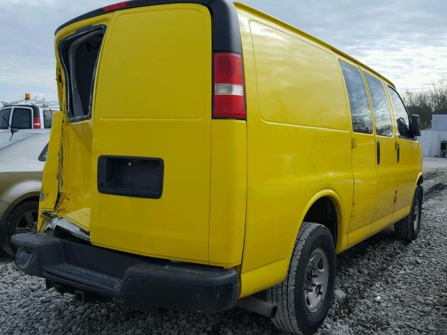 1GCWGFCA8D1115183 - 2013 CHEVROLET EXPRESS G2 YELLOW photo 4