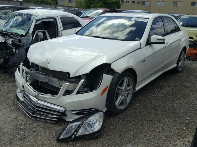 WDDHF8JB2CA545282 - 2012 MERCEDES-BENZ E 350 4MAT WHITE photo 2