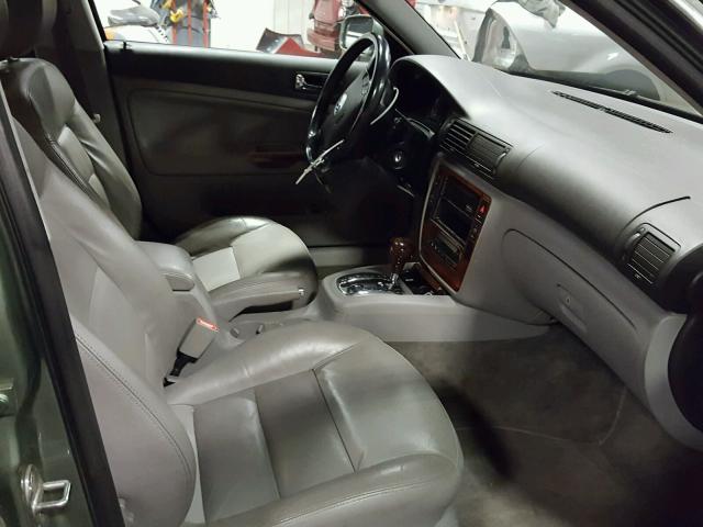 WVWTH63B92P301477 - 2002 VOLKSWAGEN PASSAT GLX 绿色 照片 5