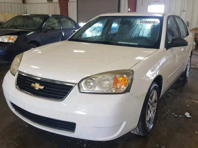 1G1ZS58N87F295895 - 2007 CHEVROLET MALIBU LS WHITE photo 2