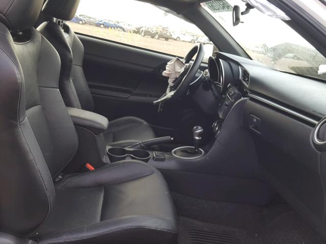 JTKJF5C70E3086739 - 2014 TOYOTA SCION TC 白色 照片 5