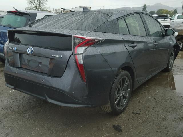 JTDKARFU9G3008658 - 2016 TOYOTA PRIUS GRAY photo 4