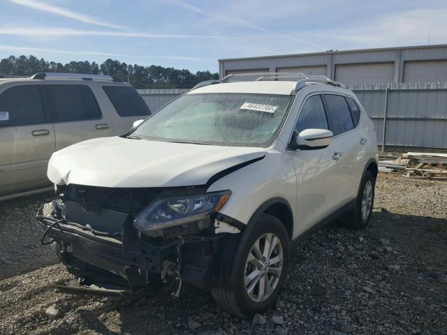 KNMAT2MT1GP723174 - 2016 NISSAN ROGUE S WHITE photo 2