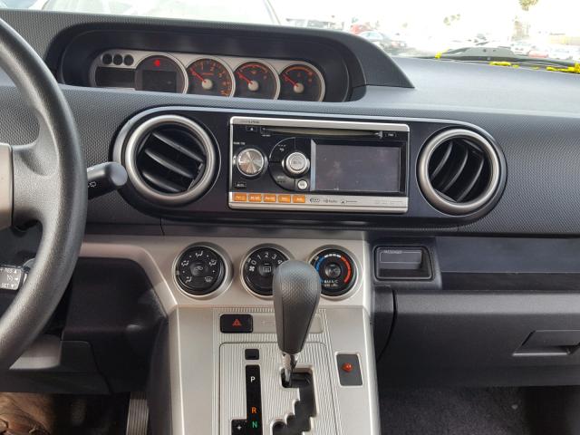 JTLZE4FE3A1100872 - 2010 TOYOTA SCION XB Plata foto 9