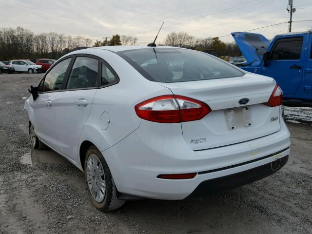 3FADP4AJ2FM161263 - 2015 FORD FIESTA S WHITE photo 3