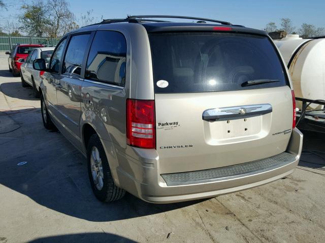 2A8HR54109R509316 - 2009 CHRYSLER TOWN & COU GOLD photo 3