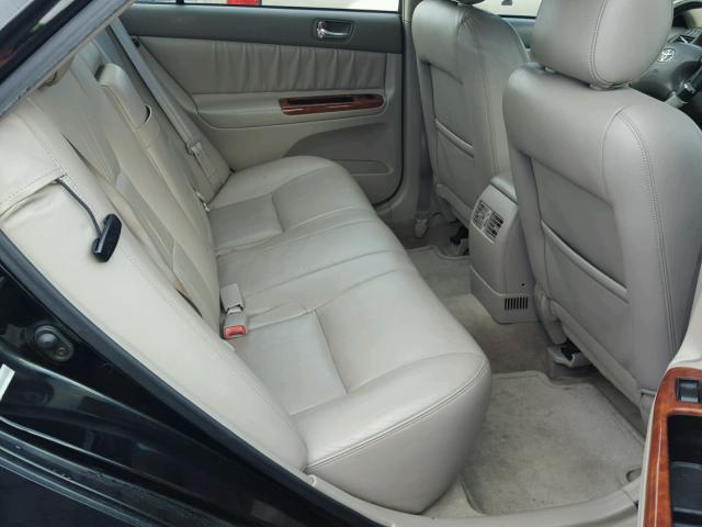 JTDBE32K620113058 - 2002 TOYOTA CAMRY LE შავი ფოტო 6