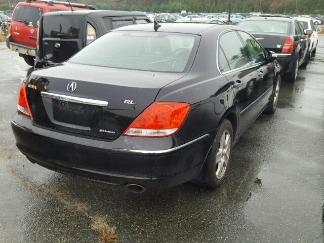 JH4KB16595C016438 - 2005 ACURA RL BLACK photo 4