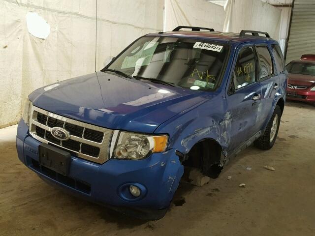 1FMCU9D71BKA24825 - 2011 FORD ESCAPE XLT BLUE photo 2