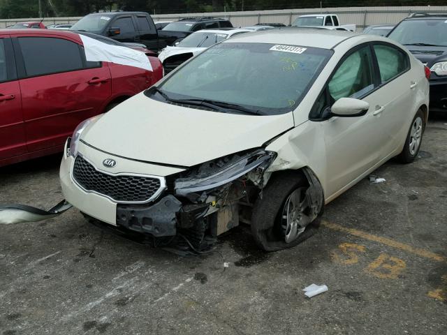 KNAFK4A66F5259728 - 2015 KIA FORTE LX BEIGE photo 2