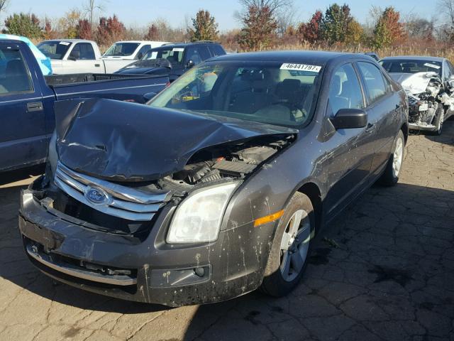 3FAFP07196R185118 - 2006 FORD FUSION SE GRAY photo 2