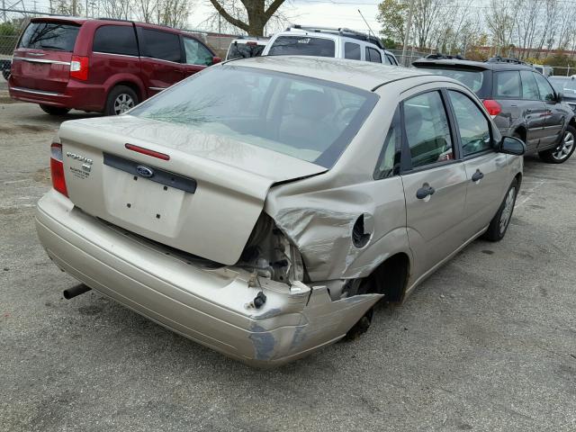 1FAHP34N97W197253 - 2007 FORD FOCUS ZX4 TAN photo 4