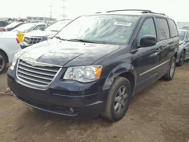 2A4RR5D16AR441615 - 2010 CHRYSLER TOWN & COU BLUE photo 2