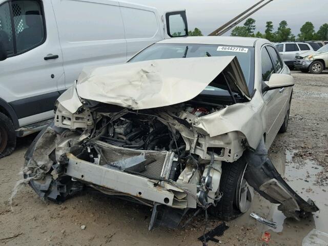 1G1ZC5EU6CF139776 - 2012 CHEVROLET MALIBU 1LT GOLD photo 2